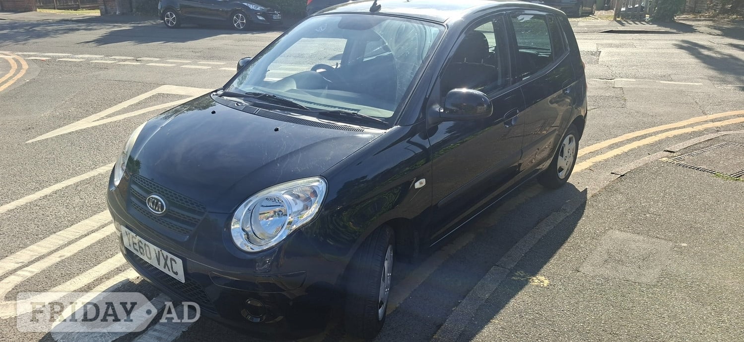 Toyota Yaris 2011 - Cars