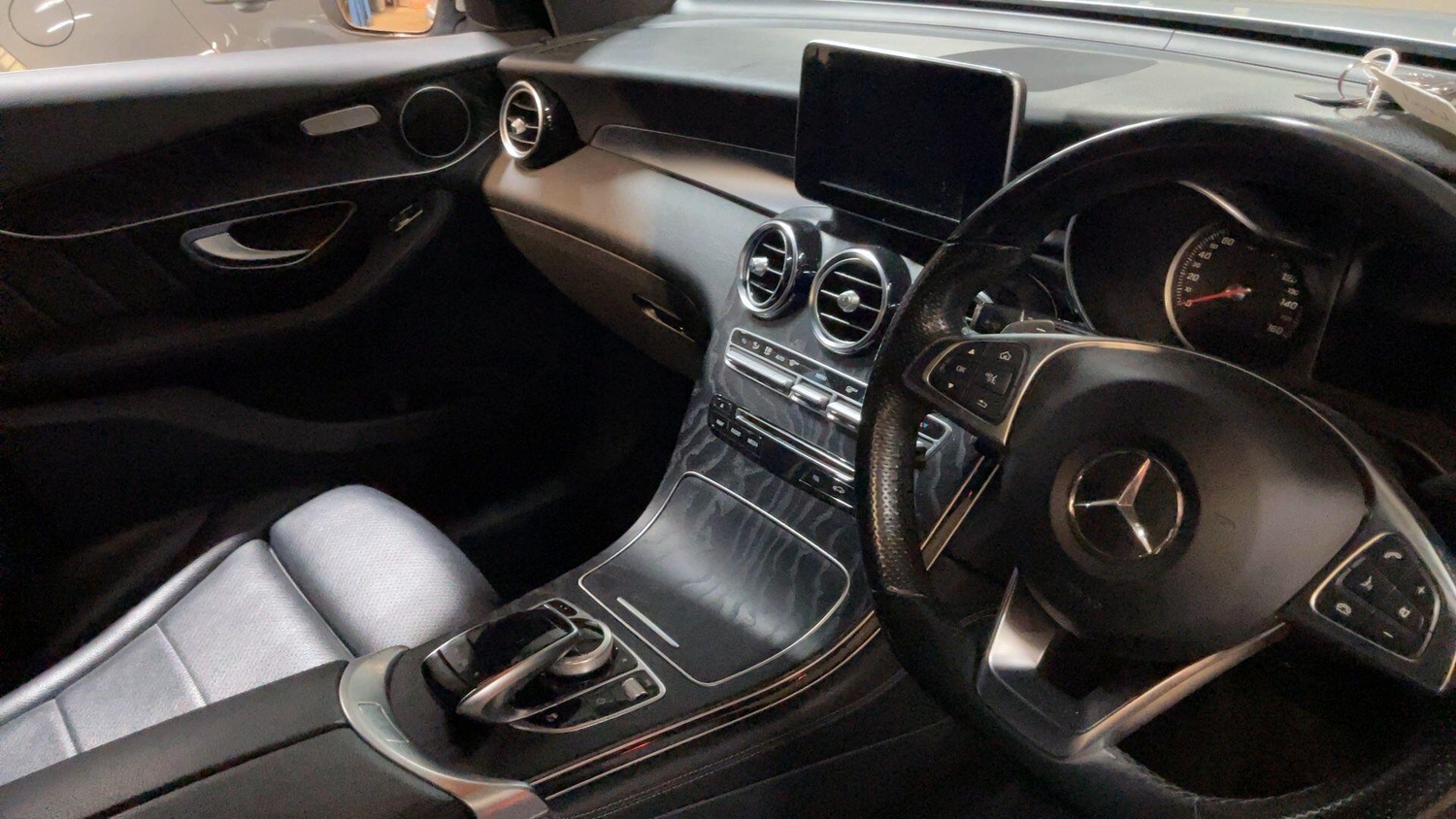 Mercedes-Benz GLC Bolton