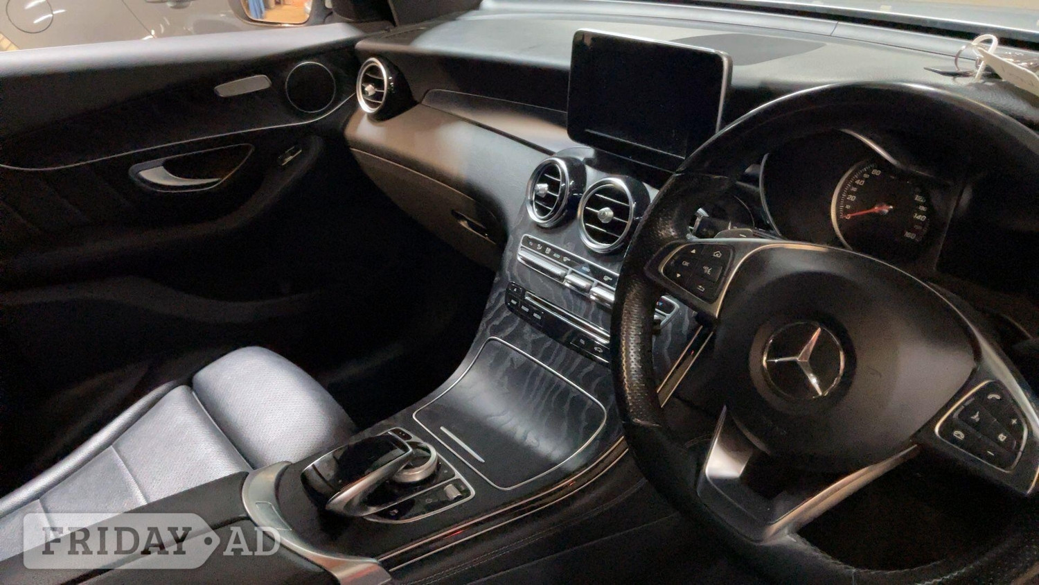Mercedes-Benz GLC Bolton