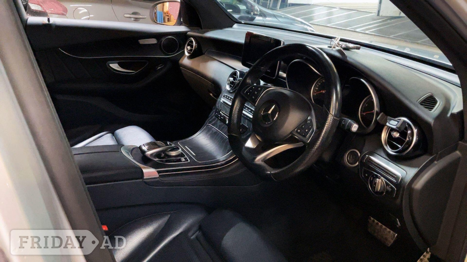 Mercedes-Benz GLC 2016 - Cars