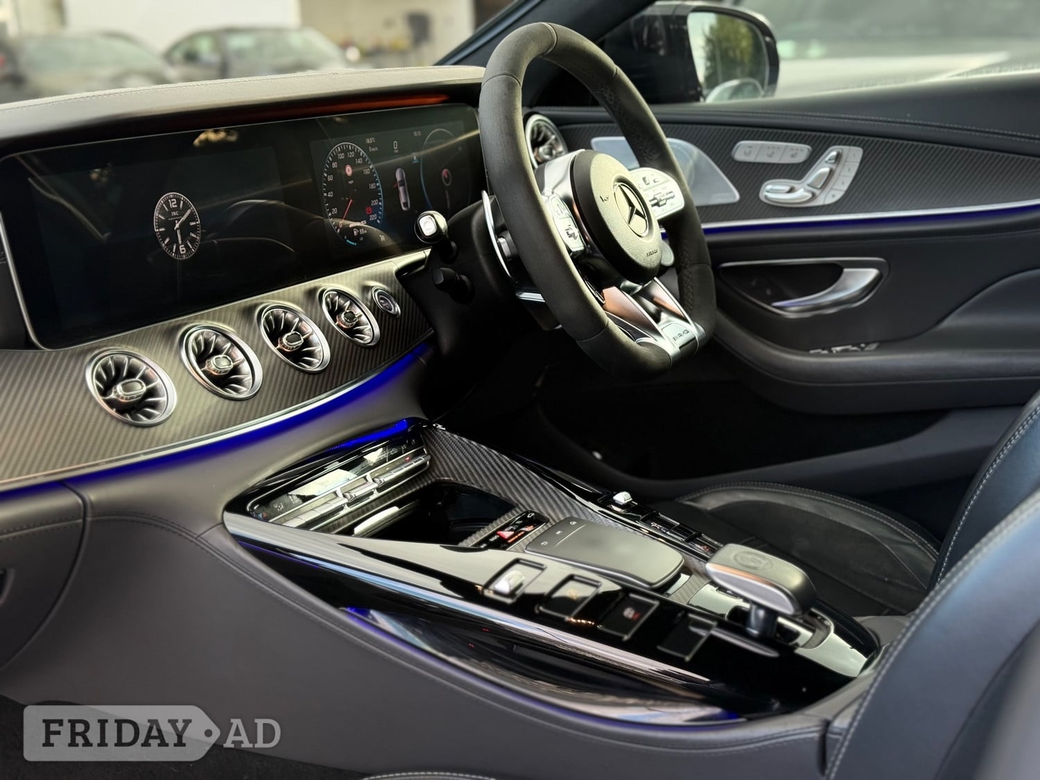 [ berth ]Mercedes-Benz AMG GT