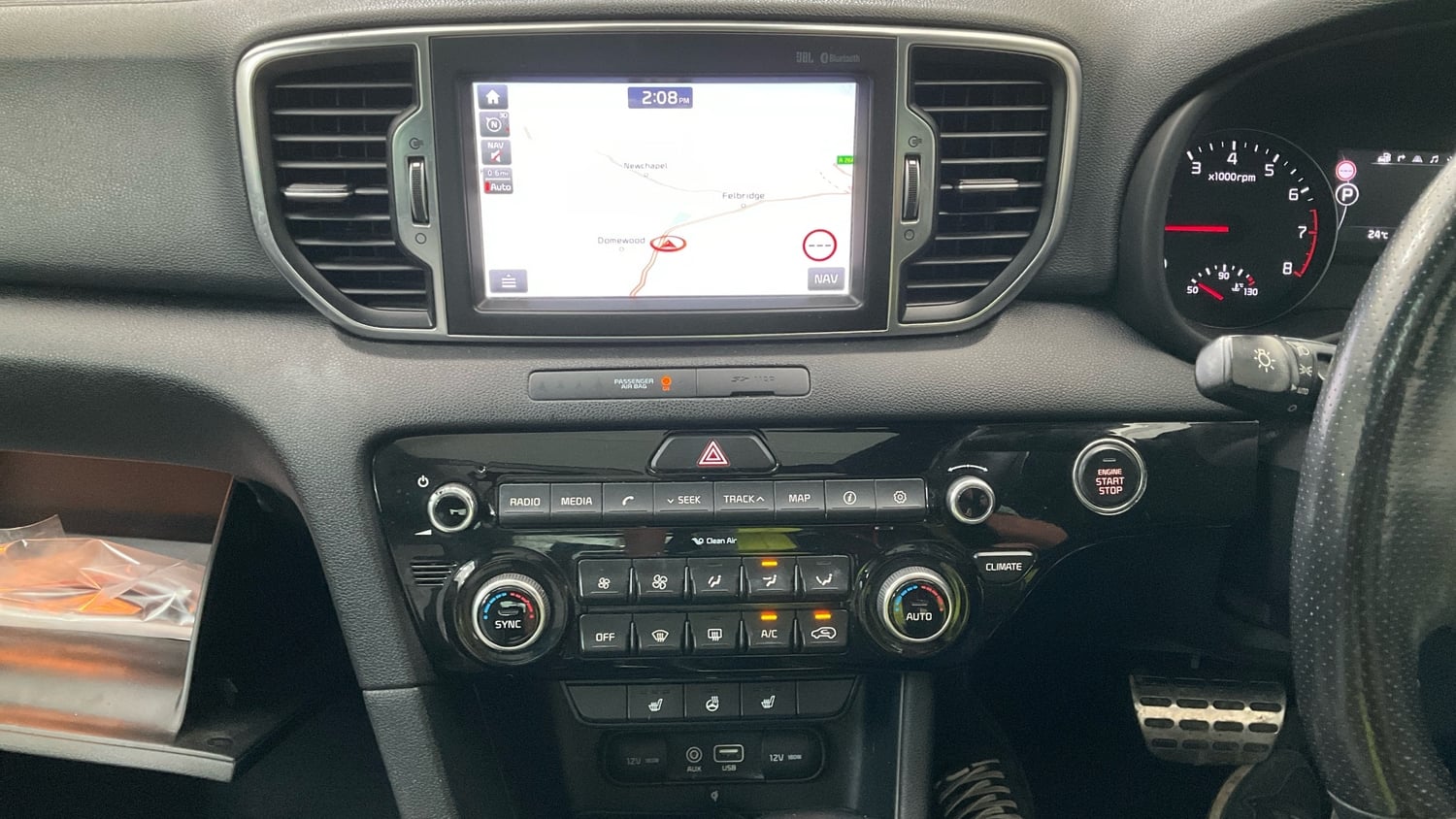 Kia Sportage 2017 - Cars in Hillingdon