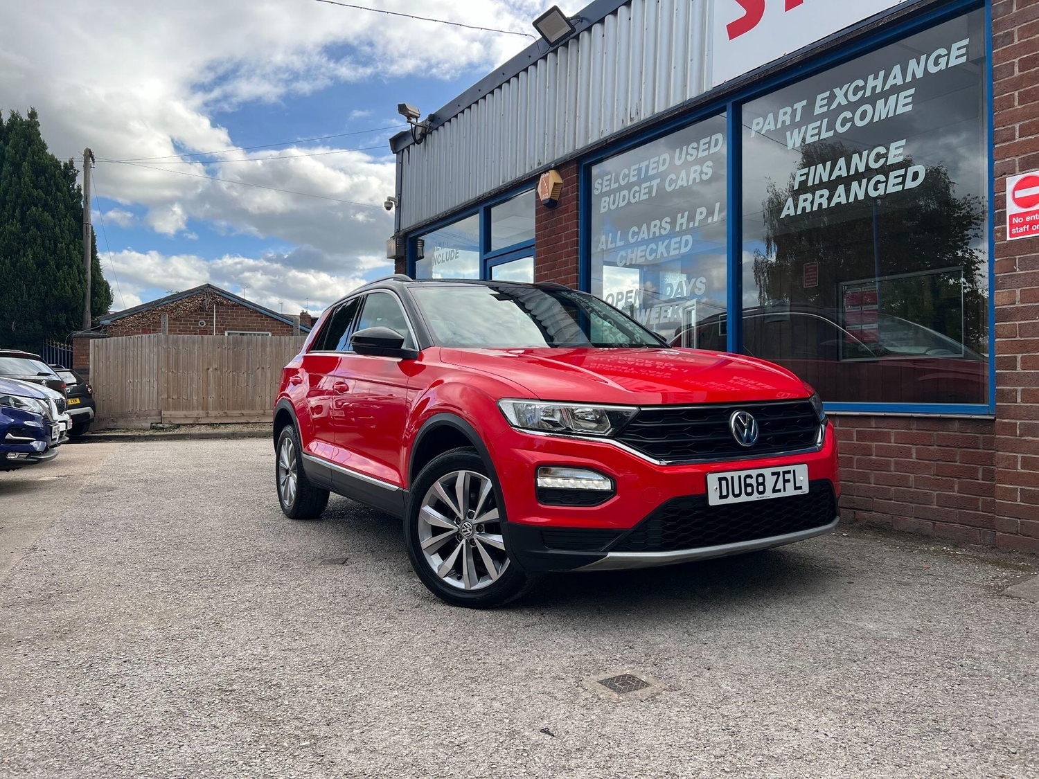Volkswagen T-Roc 2018 - Cars