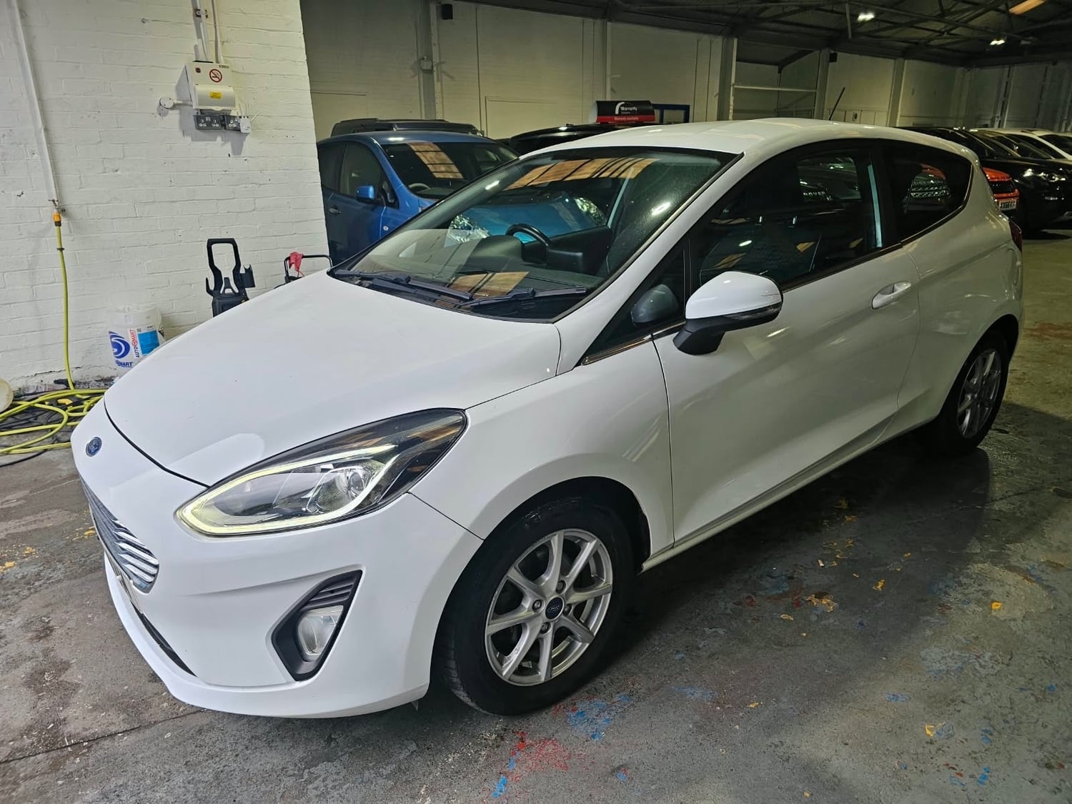 [ berth ]Ford Fiesta
