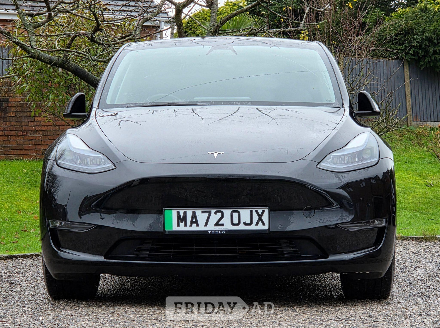 Tesla Model Y 2022 - Cars in Ashford