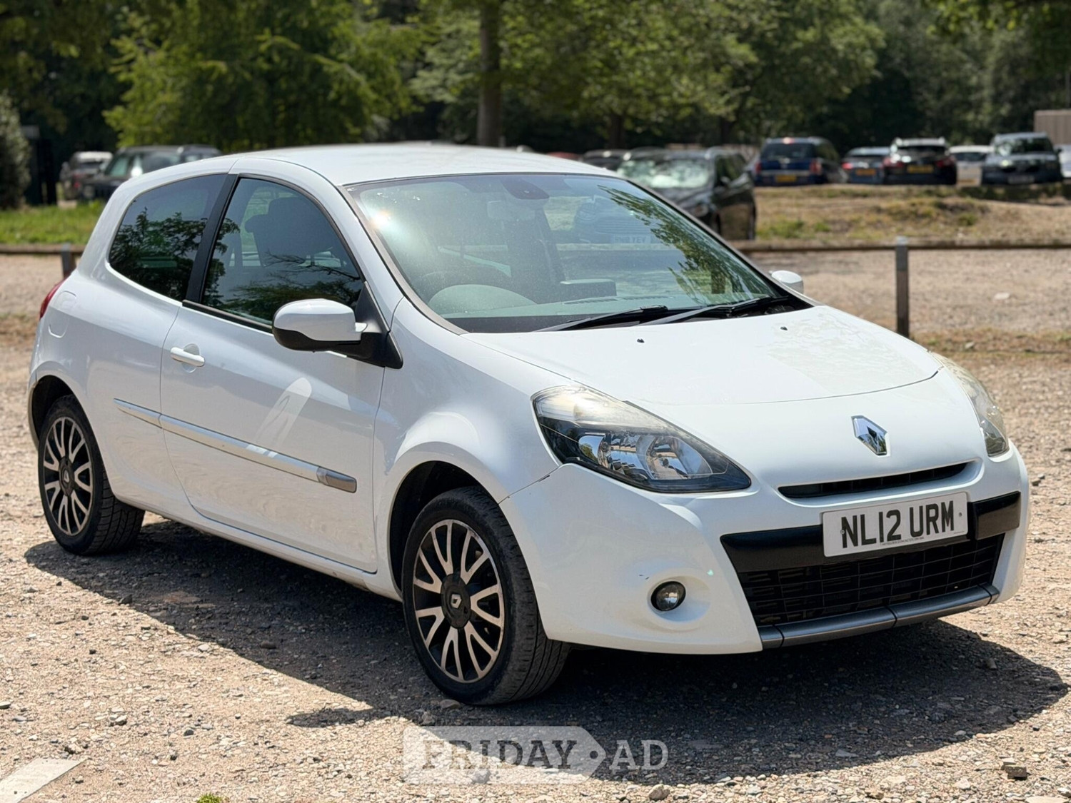 [ berth ]Renault Clio