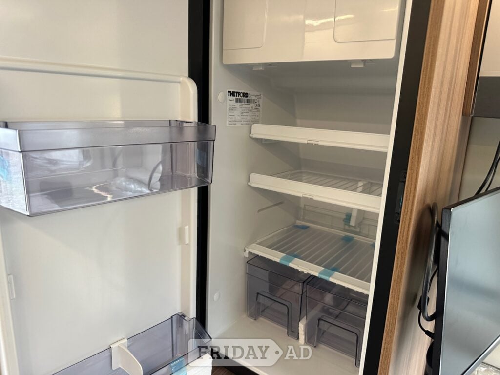 Auto-Trail 635 V-Line SE, (2026)  Campervan for sale - Motorhomes & Caravans in Llanelli