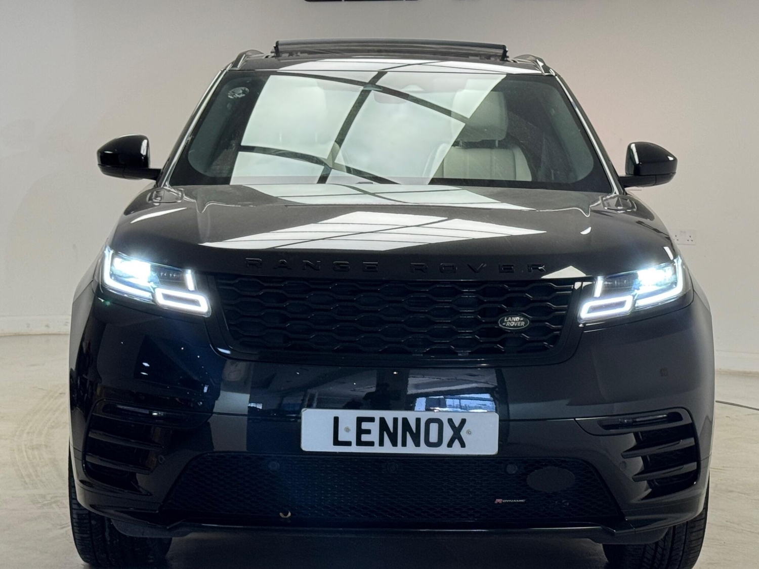 Land Rover Range Rover Velar Brent