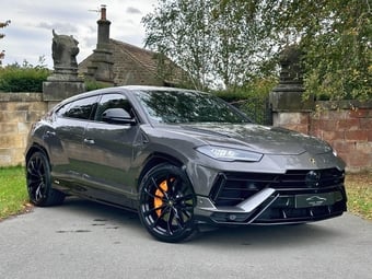 Lamborghini Urus 2024