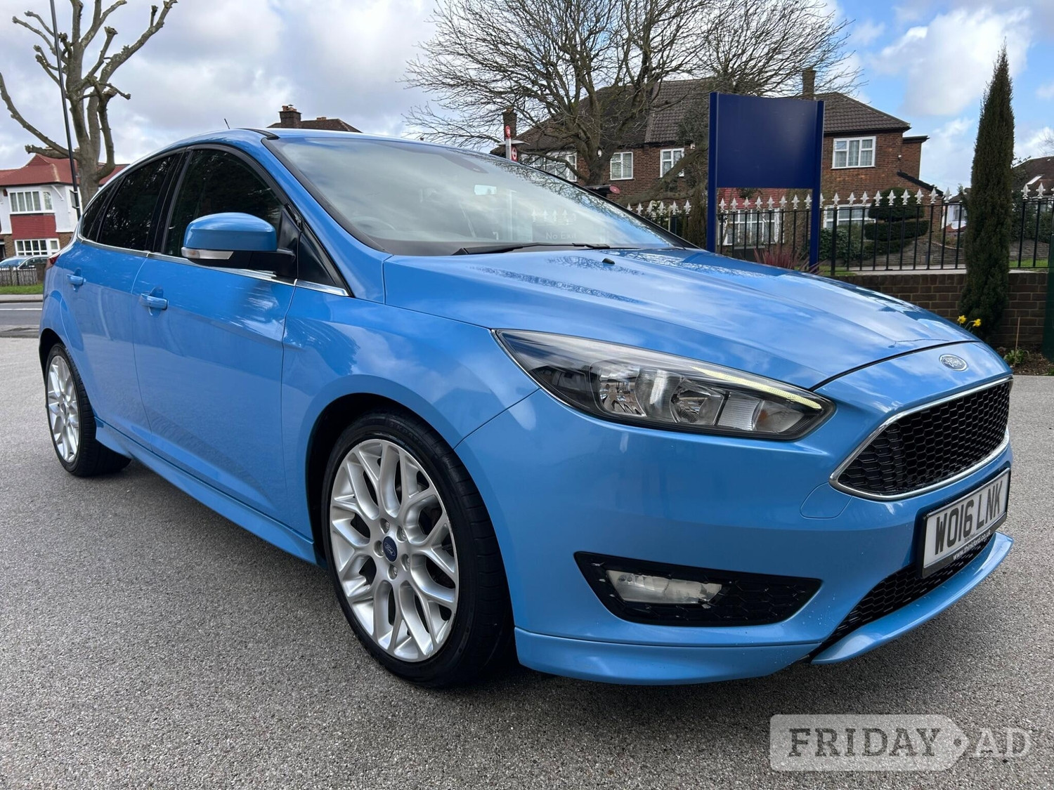 Ford Focus 2016 in Croydon