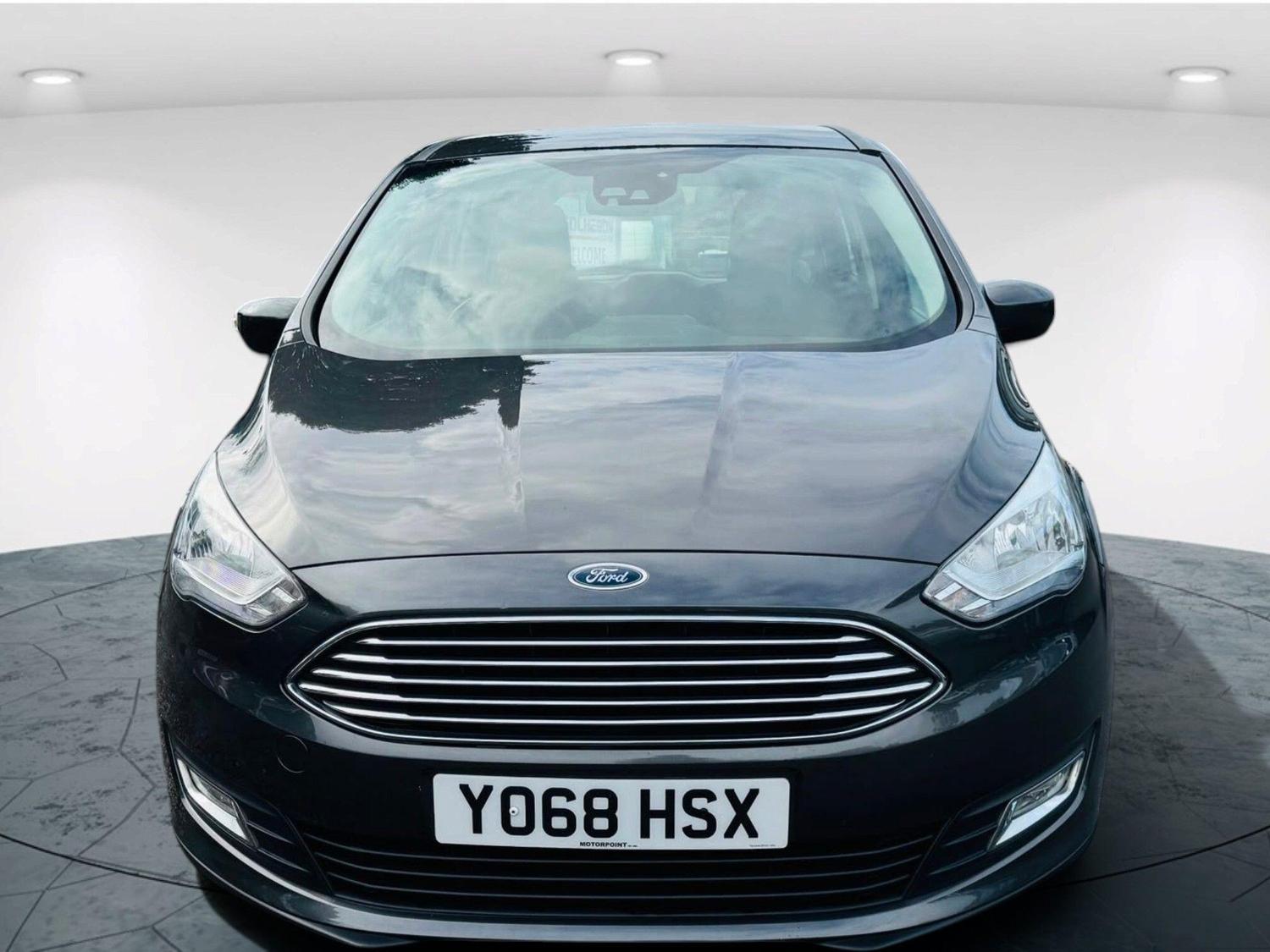 [ berth ]Ford Grand C-MAX
