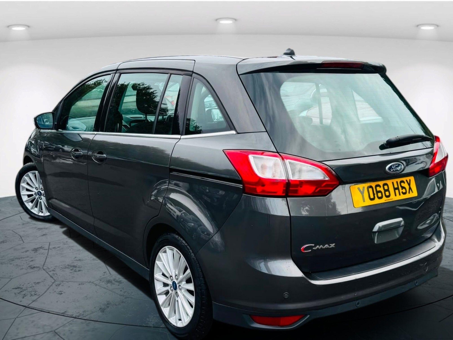 Ford Grand C-MAX 2018 - Cars