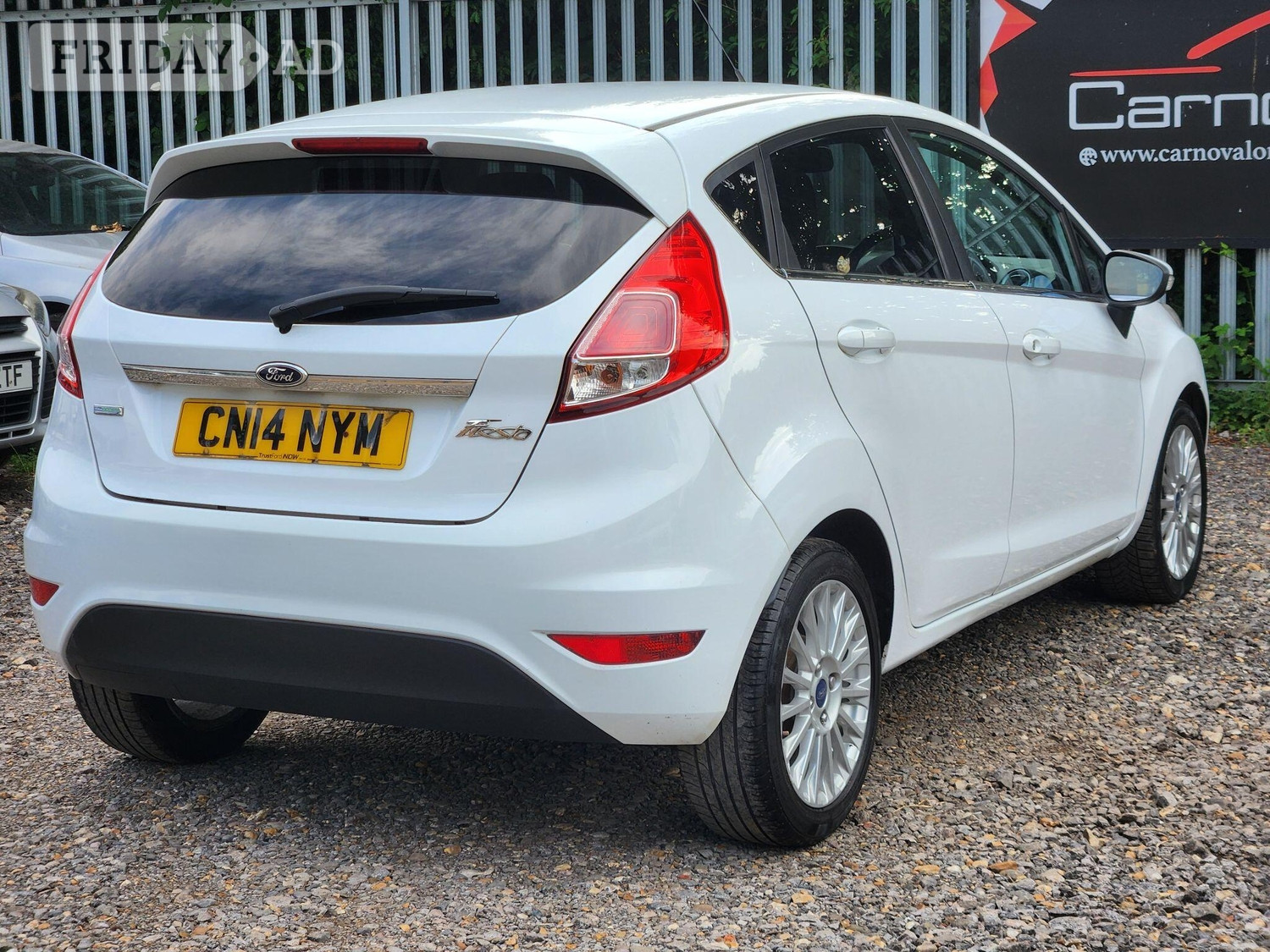 [ berth ]Ford Fiesta