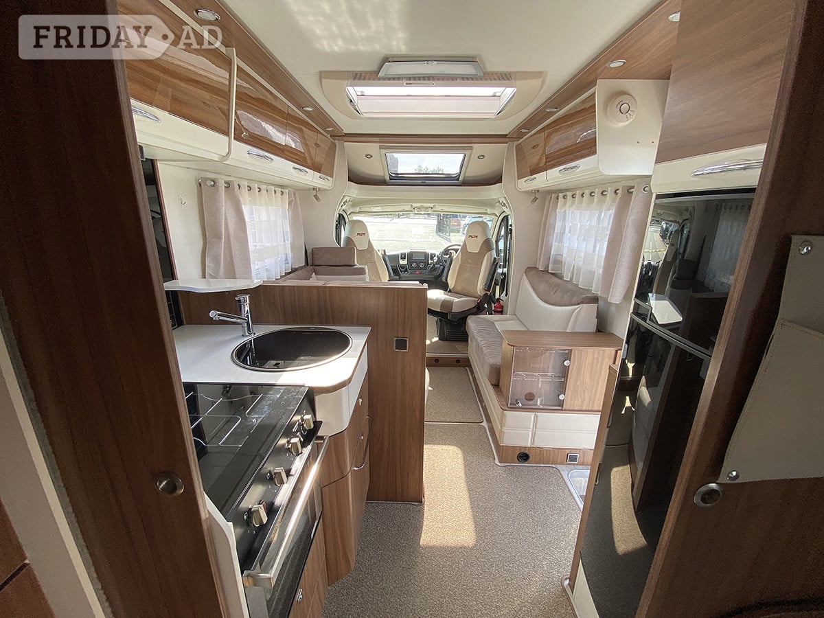 [3 berth ]Pilote Sensation P710P