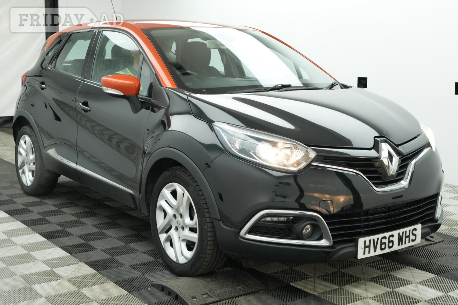 2016 Renault Captur 1.5 dCi ENERGY Dynamique Nav Euro 6 (s/s) 5dr in Lewes