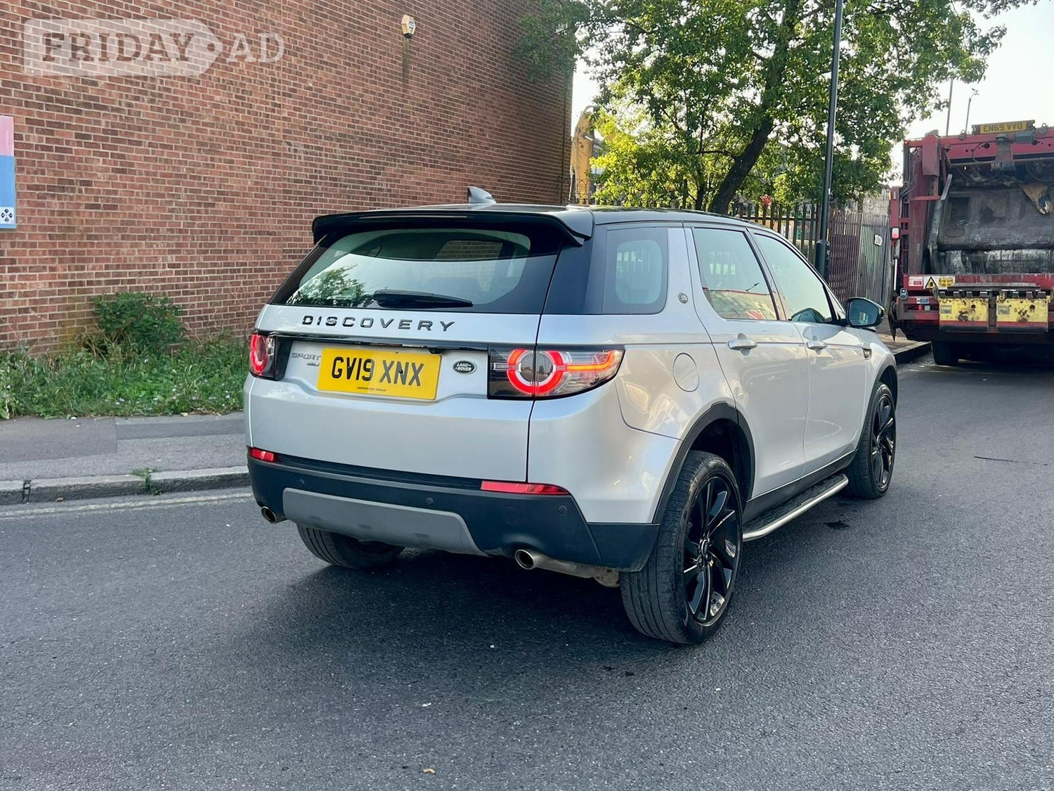 Land Rover Discovery Sport 2019 - Cars in Wembley