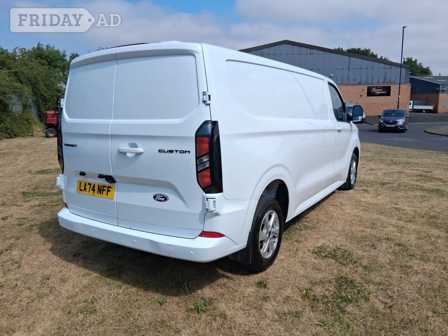 Ford Transit Custom 2024 - Vans & Commercial Vehicles