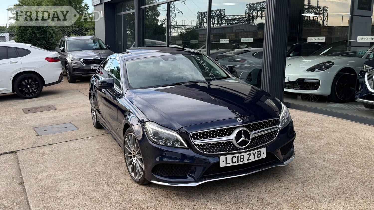 [ berth ]Mercedes-Benz CLS Class