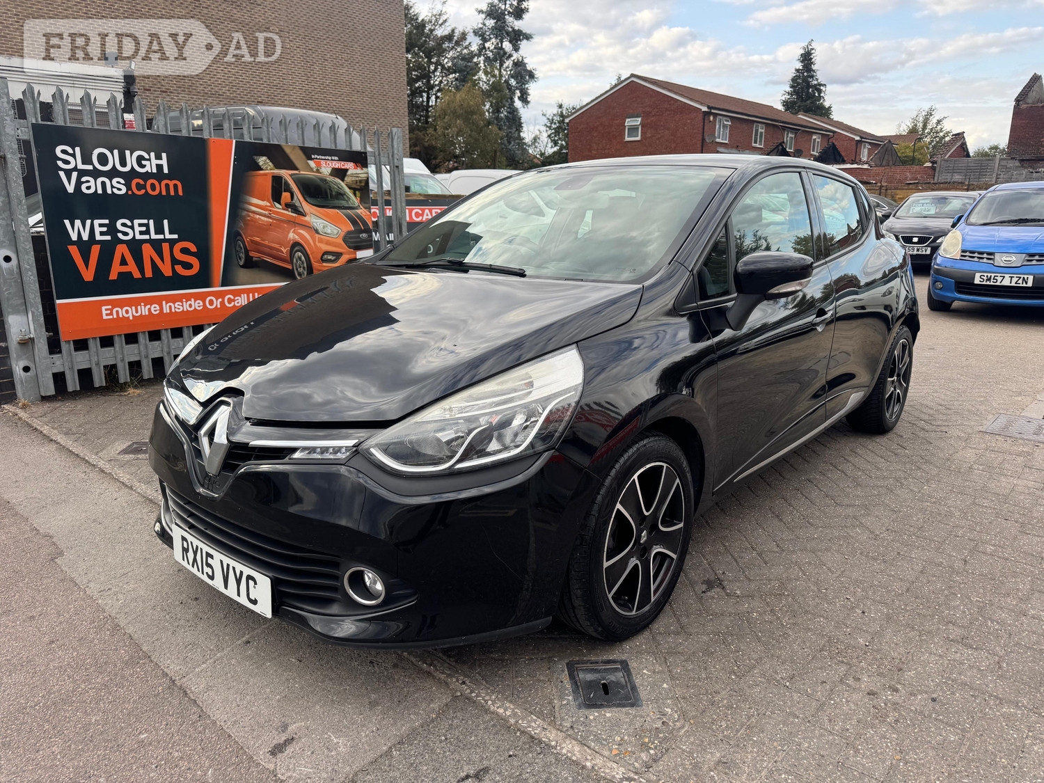 Renault Clio Slough
