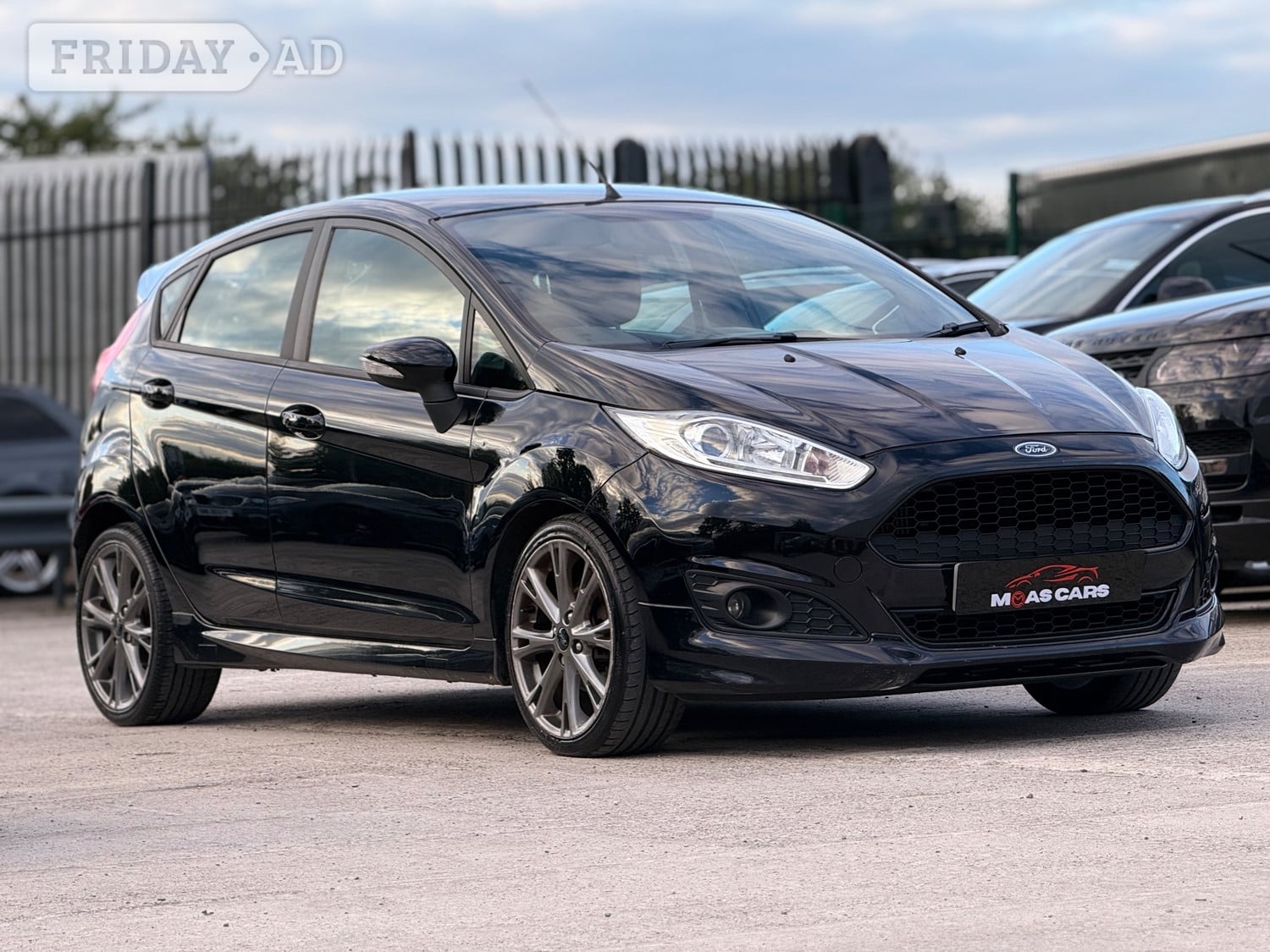 Ford Fiesta 2016 - Cars in Blackburn