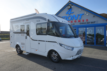 Laika Ecovip DOLCE VITA STYLE  600 AUTO 4 BERTH 4 TRAVEL SEAT M 2017 for sale