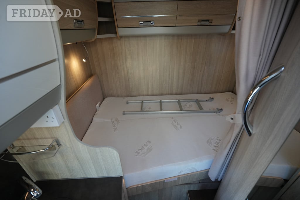 Laika Ecovip DOLCE VITA STYLE  600 AUTO 4 BERTH 4 TRAVEL SEAT M 2017 for sale - Motorhomes & Caravans in Haywards Heath