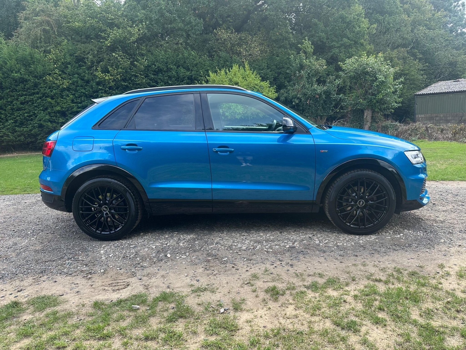 Audi Q3 2017 - Cars