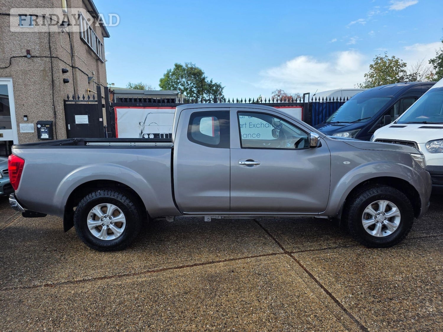 Nissan Navara Hounslow