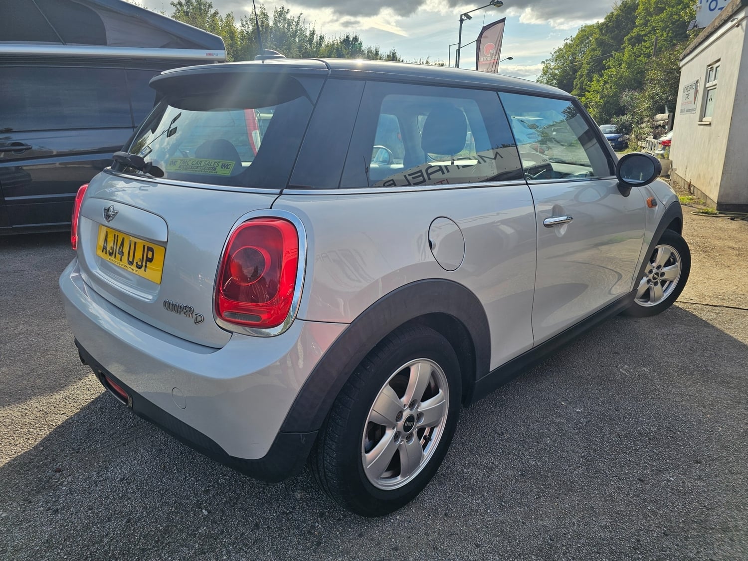 Mini Hatch Andover