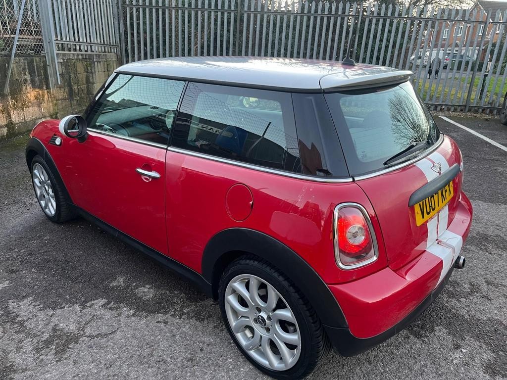 Mini Cooper Swindon