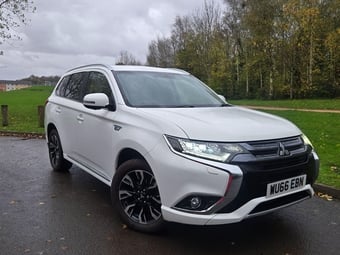 Mitsubishi Outlander 2016