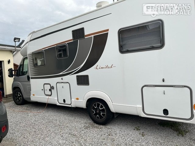 Fiat Burstner Lyseo 744 TD Harmony Limited Edition Mirfield