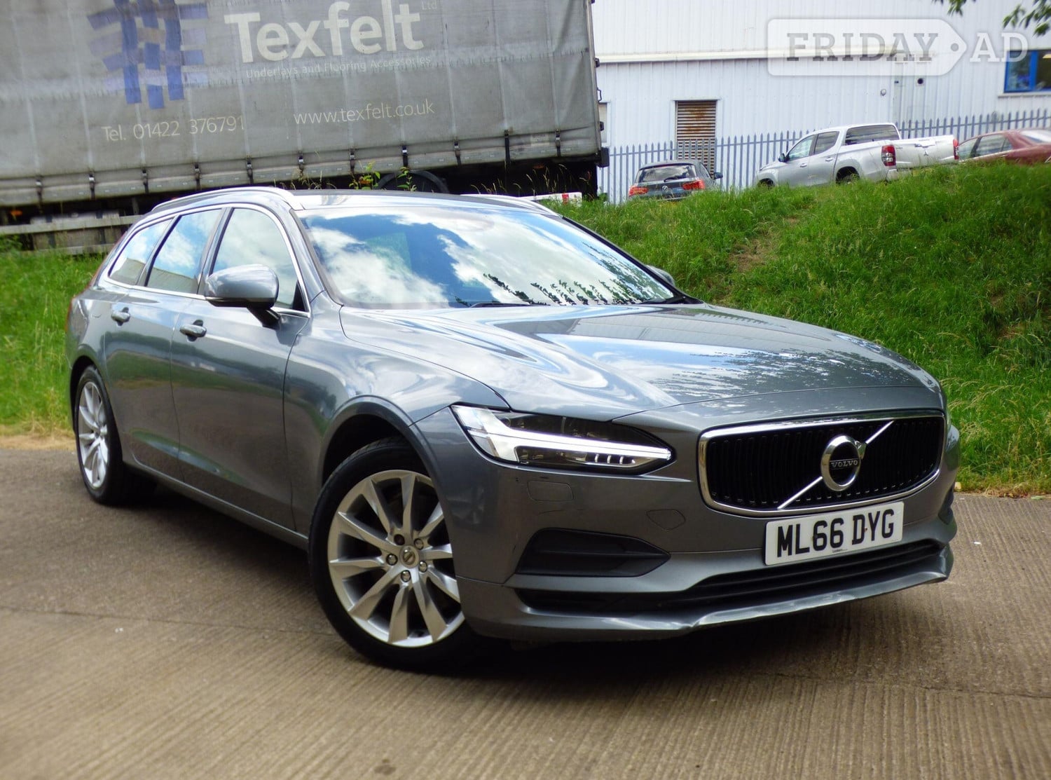 Volvo V90 2016 in Bradford