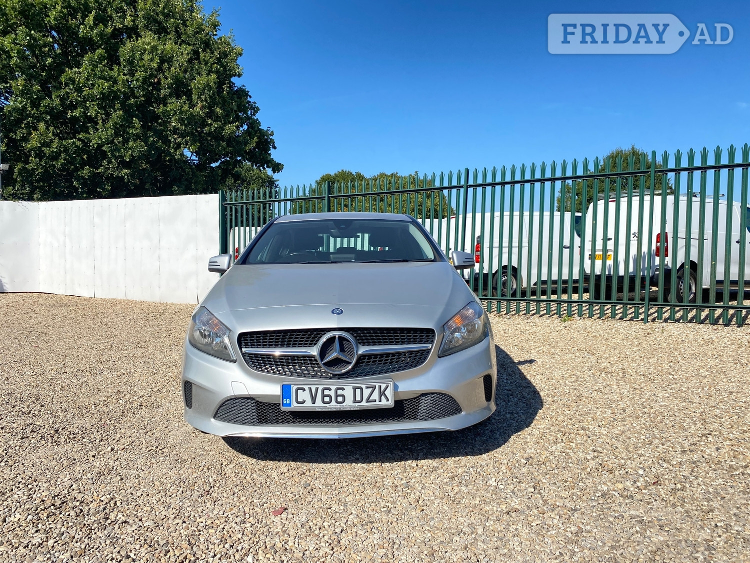 [ berth ]Mercedes-Benz A Class
