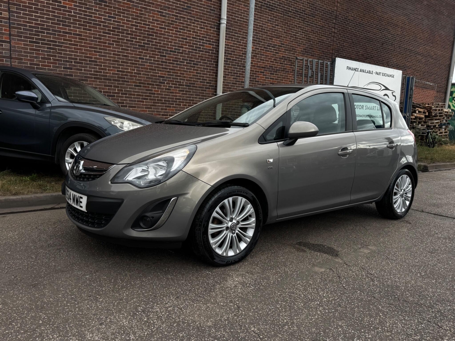 [ berth ]Vauxhall Corsa