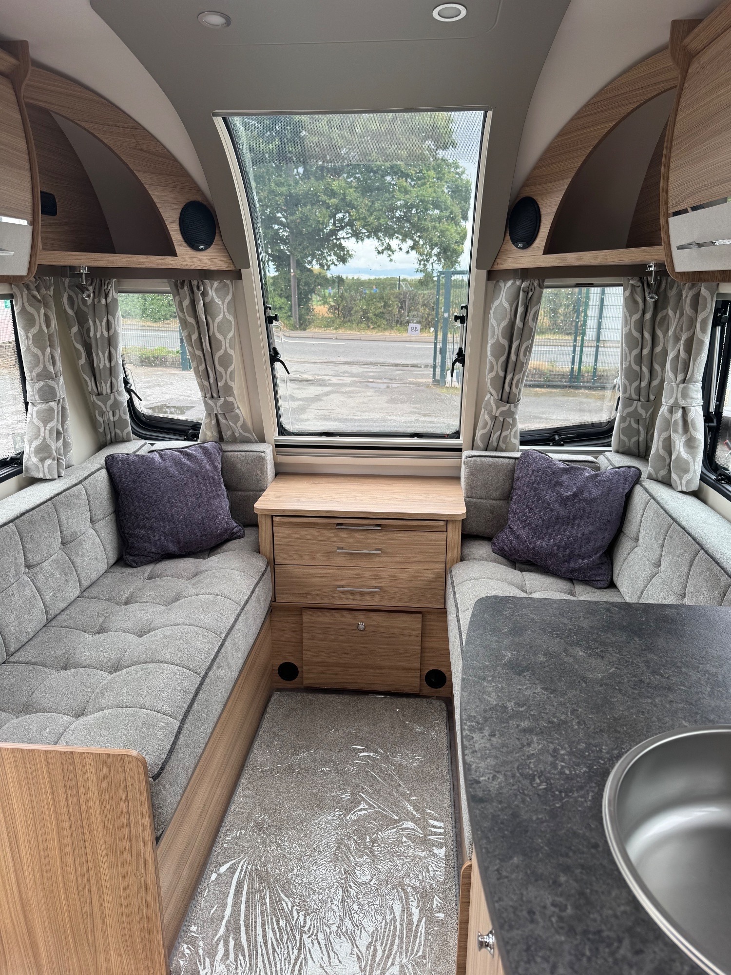 [ berth ]Bailey Phoenix+ 440