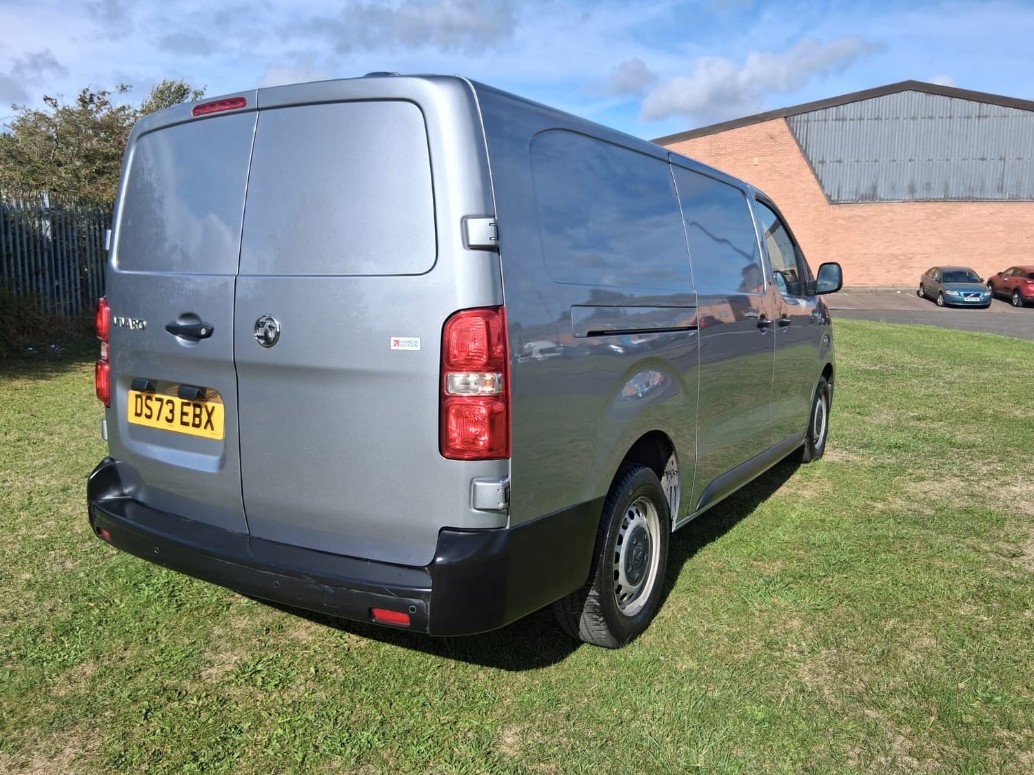 Vauxhall Vivaro 2023 - Vans & Commercial Vehicles