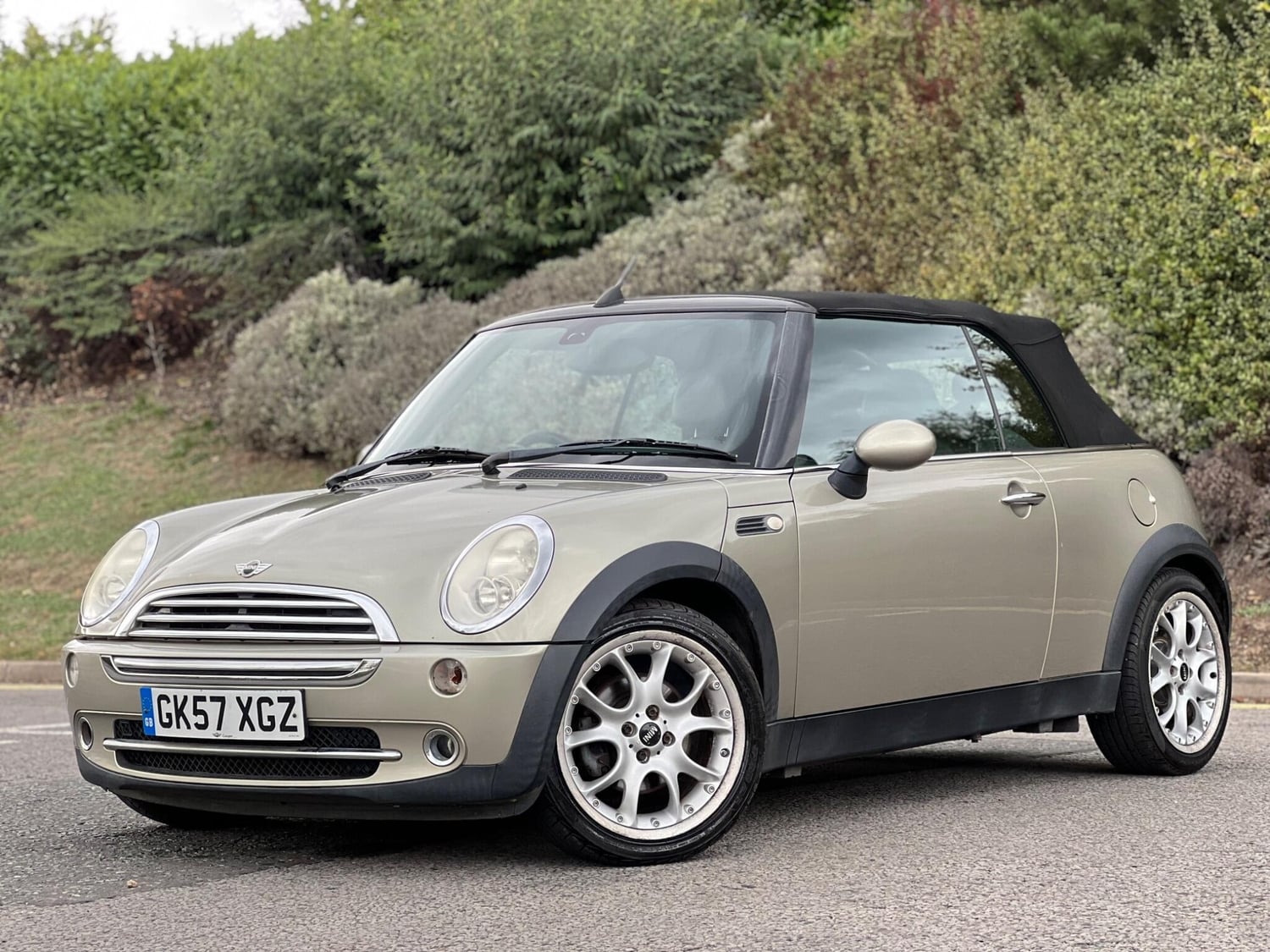 [ berth ]Mini Convertible