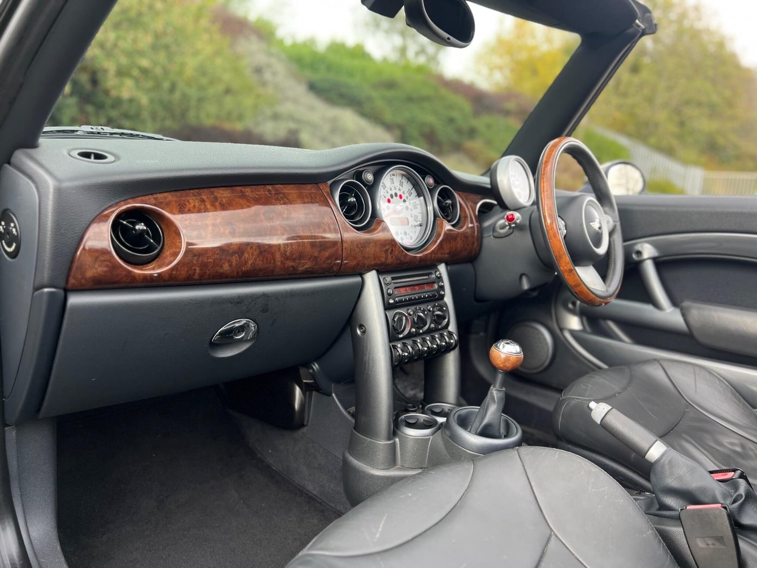 Mini Convertible 2007 - Cars