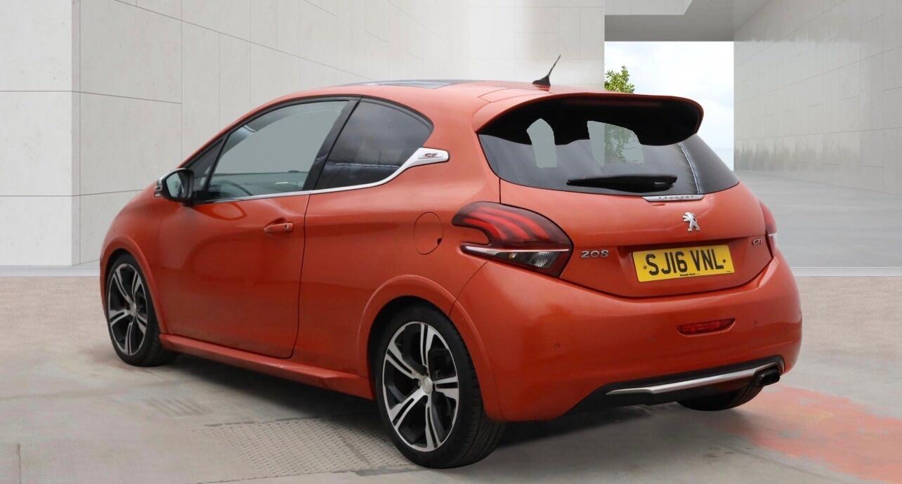 Peugeot 208 2016 - Cars