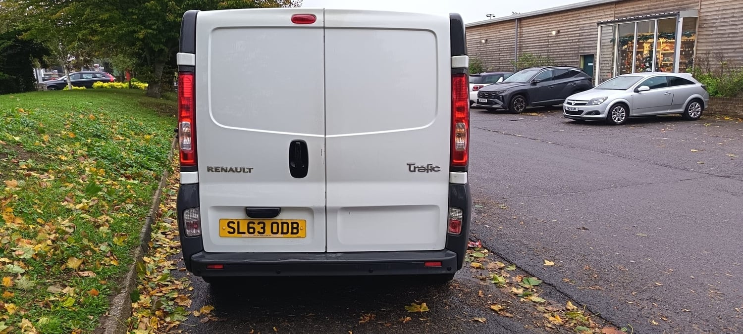 [ berth ]Renault Trafic