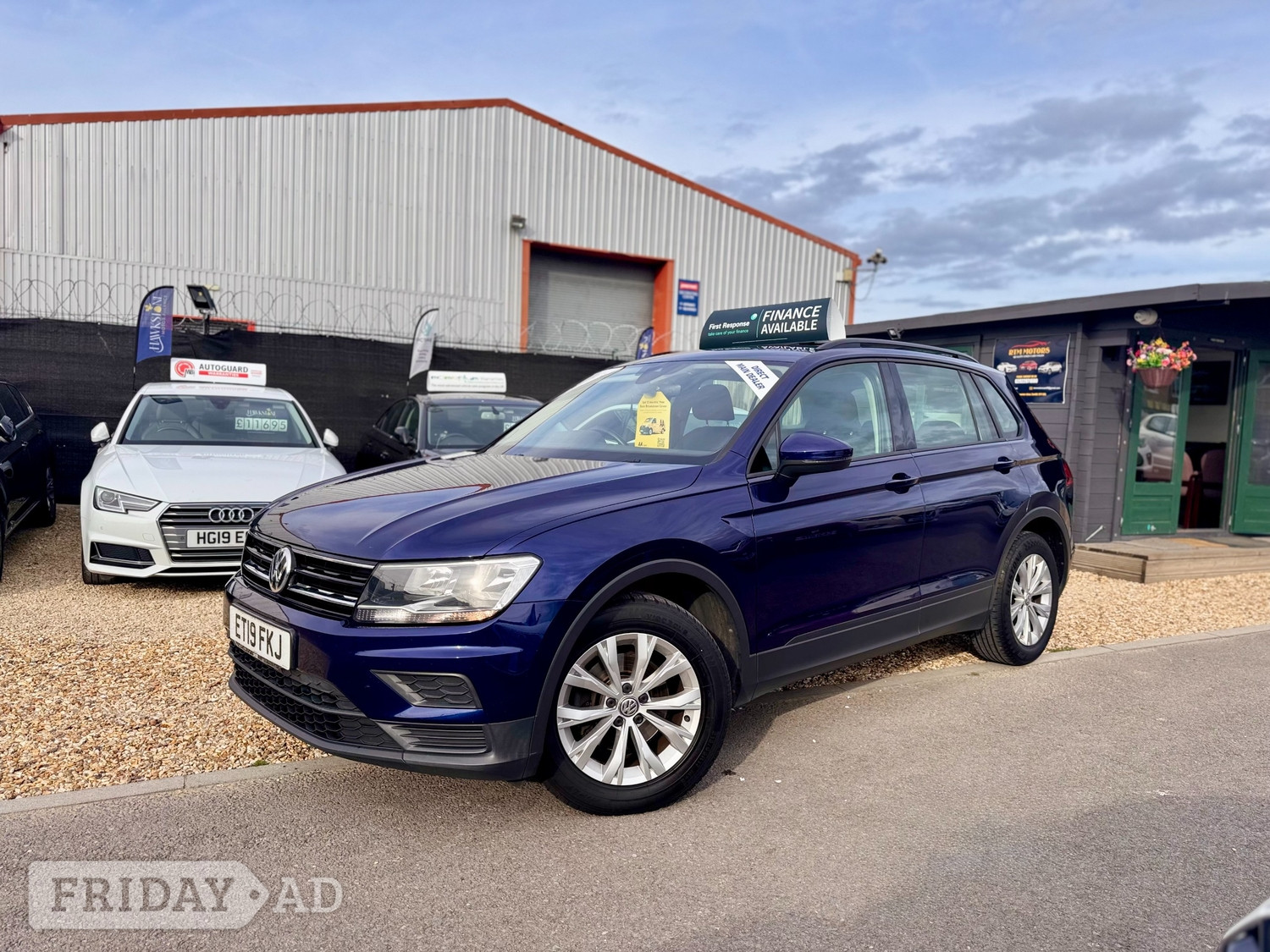 [ berth ]Volkswagen Tiguan