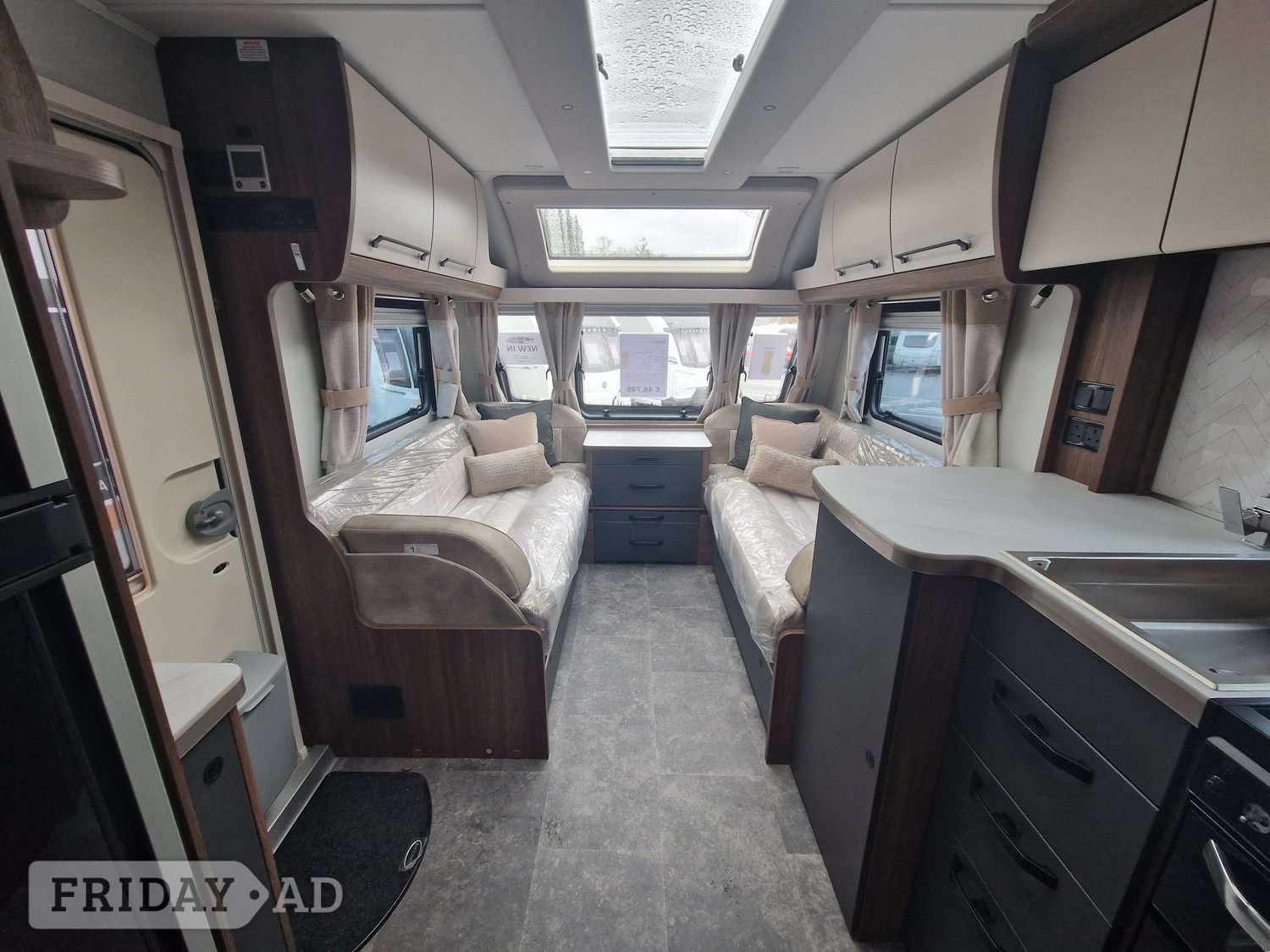 [4 berth ]Buccaneer Skyliner Commodore