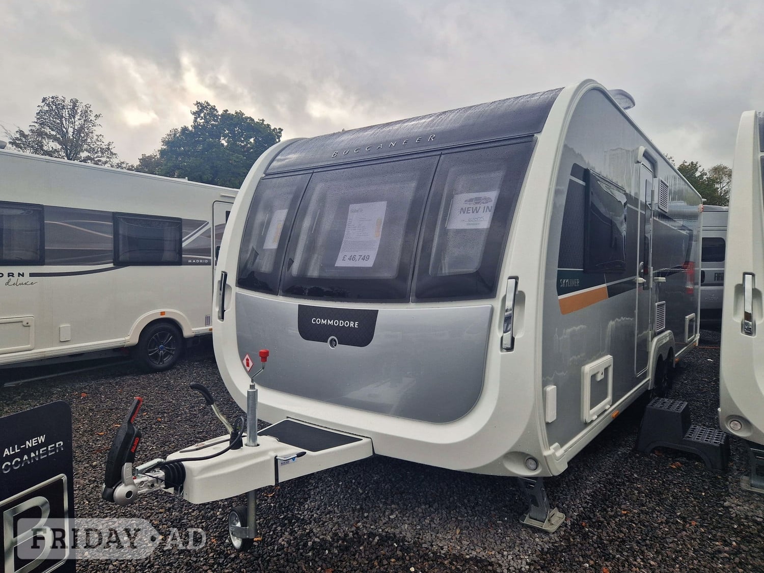 [4 berth ]Buccaneer Skyliner Commodore