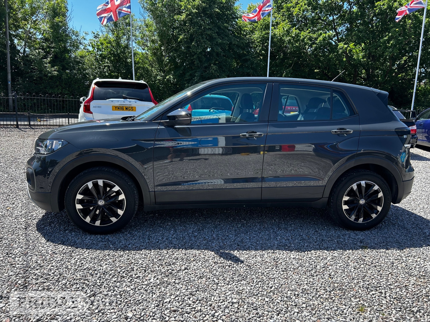 Volkswagen T-Cross 2019 - Cars