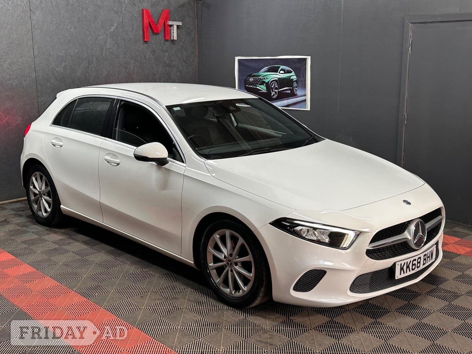 [ berth ]Mercedes-Benz A Class
