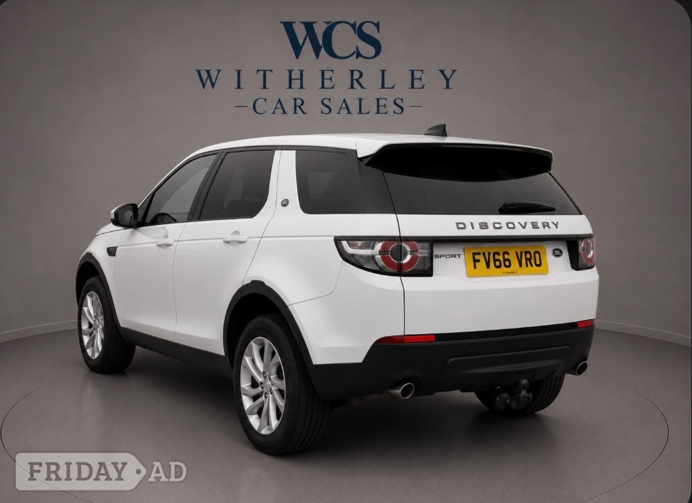 [ berth ]Land Rover Discovery Sport