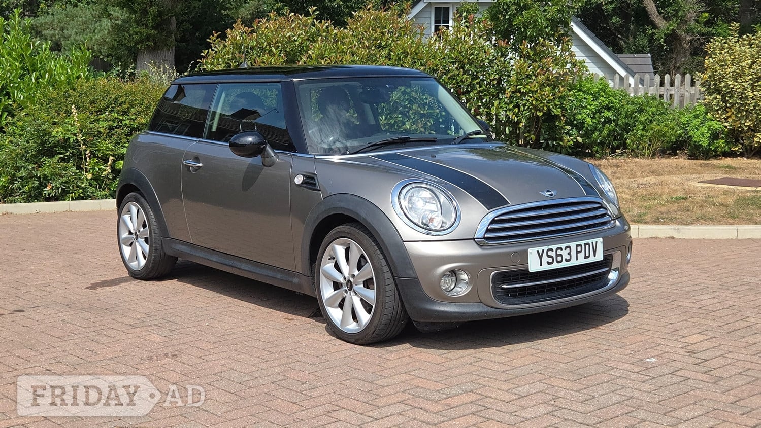 Mini Hatch 2013 in St. Leonards-On-Sea