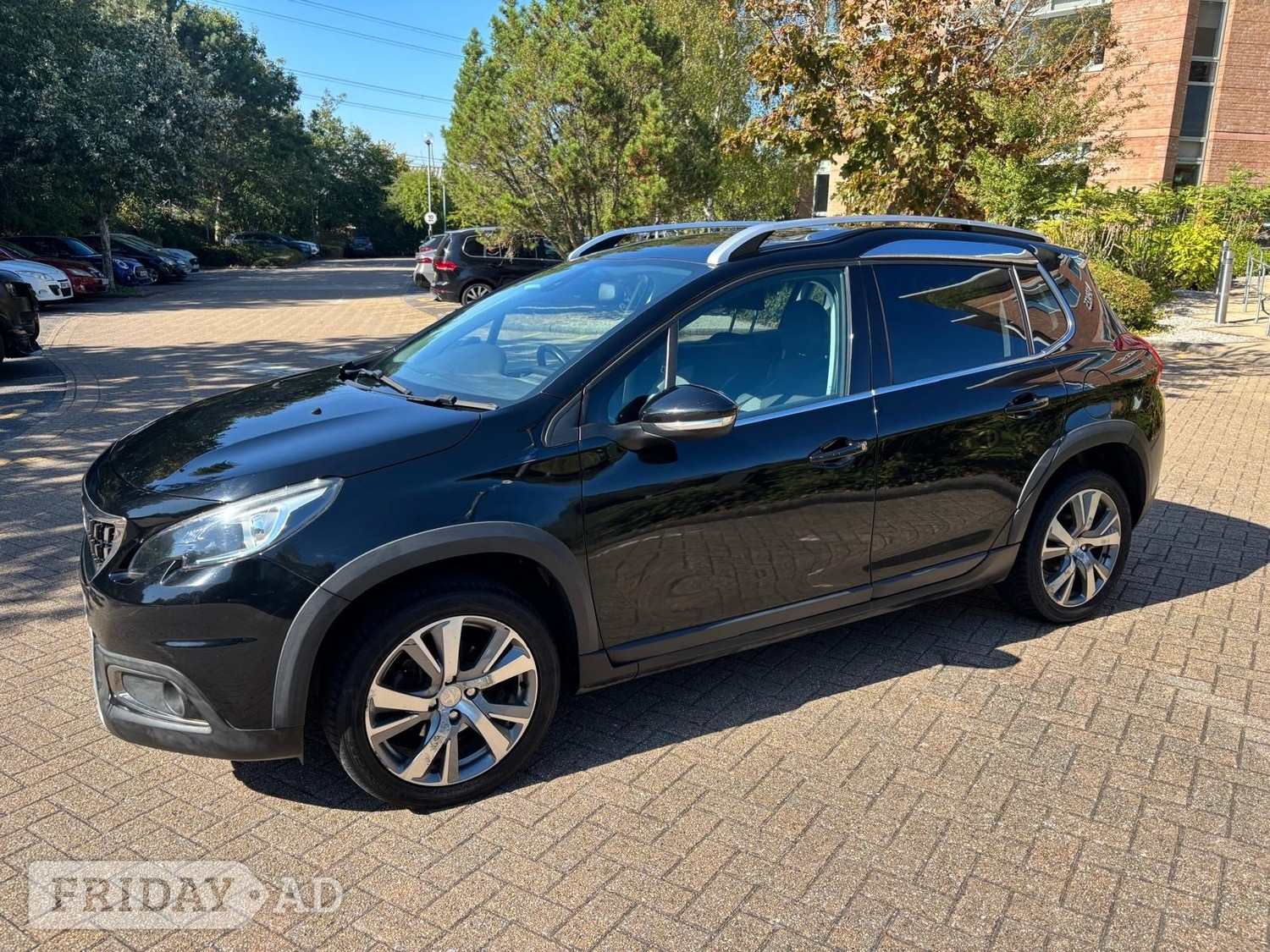 Peugeot 2008 2017 - Cars