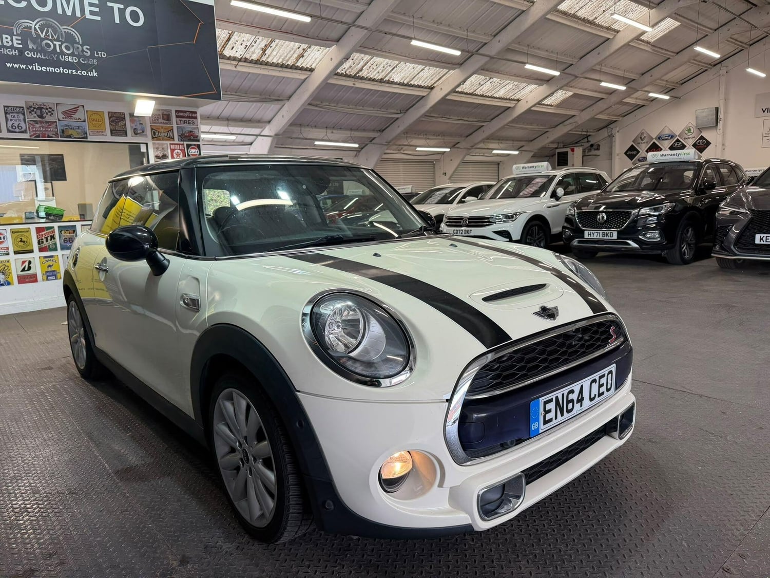 Mini Hatch 2015 - Cars